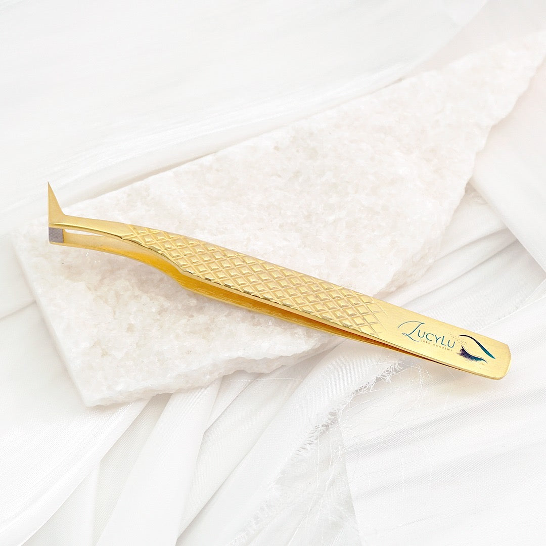 Tweezers for Volume Fans